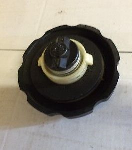 n°r96 bouchon reservoir innocenti bertone 559227108 neuf DPA86