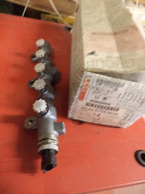 n°346 maitre cylindre peugeot  204 304 305 fhy523 ferodo neuf DPA86