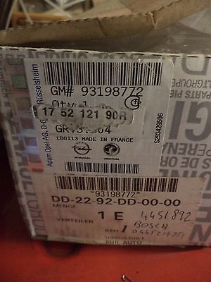 n°au20 distributeur rampe injecteur vivaro trafic 93198772 0445214251 neuf DPA86