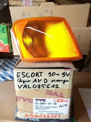 n°pc48 triangle ford courier fiesta ka e459373 neuf DPA86