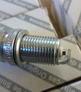 n°vt204 lot 5 bougies alfa GTV 156 GT 5894586 neuve DPA86