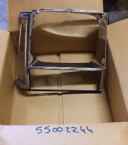 n°z565 entourage chrome phare jeep cherokee 55002244 neuf