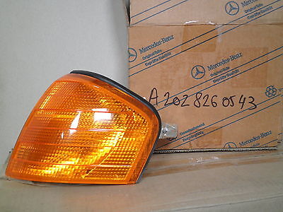 n°m30 clignotant mercedes classe C a2028260143 neuf DPA86
