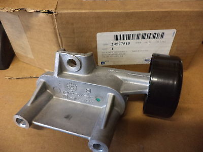 n°gm53 moyeu roue cadillac cts sts 12413071 neuf DPA86