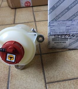 n°w42 reservoir direction fiat doblo 46767469 neuf DPA86