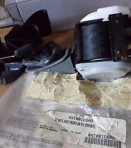n°z796 ceinture avd chrysler voyager oxt881d5ad neuve DPA86