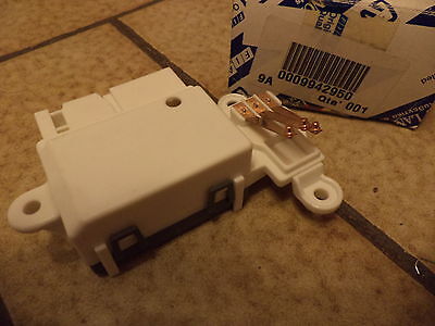 n°fv407 ampli antenne radio lancia dedra 82489109 neuf DPA86