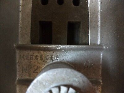 n°nc157 butoir pare choc arriere mercedes 190  w112 sacred neuf DPA86