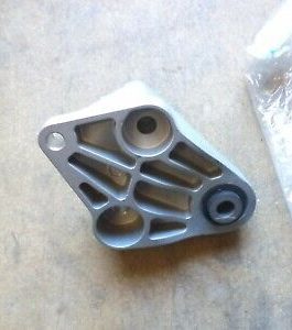 n°sa469 support boite mazda 3 bfb439010a neuf DPA86