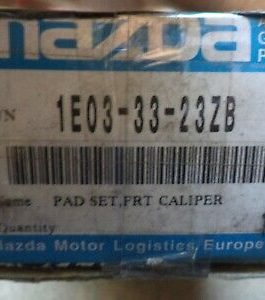 n°sa478 jeu plaquette av mazda 121 1e033323zb neuf DPA86