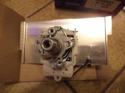 n°c12 compteur  peugeot 205 jaeger 6113sr neuf 6113.sr DPA86