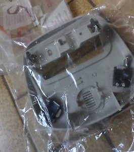 n°v536 plafonnier citroen c5 serie 1 8146j3 neuf n°v536 plafonnier citroen c5 serie 1 8146j3 neuf DPA86