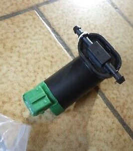 n°rp8 pompe lave glace citroen ax berlingo evasion saxo 643460 neuve DPA86