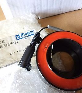 n°z762 embrayage climatisation jeep cherokee 5083692aa neuf DPA86
