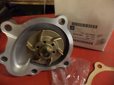 n°au5 pompe eau opel corsa 93179360 6334004 neuve DPA86