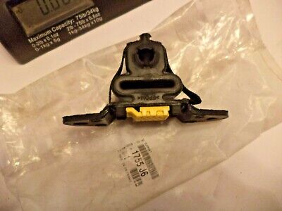 n°de246 support echappement citroen c2 c3 ds3 1577j6 neuf DPA86