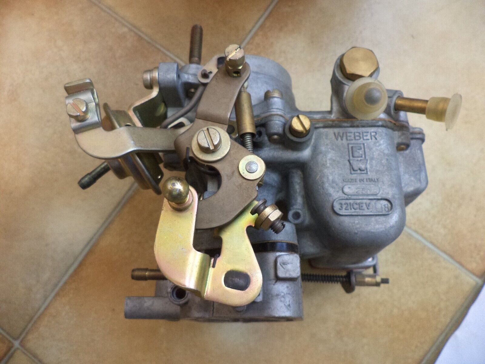 carburateur weber 32 ICEV 18/250 fiat 128 special 15270127 neuf n°1pm14 DPA86