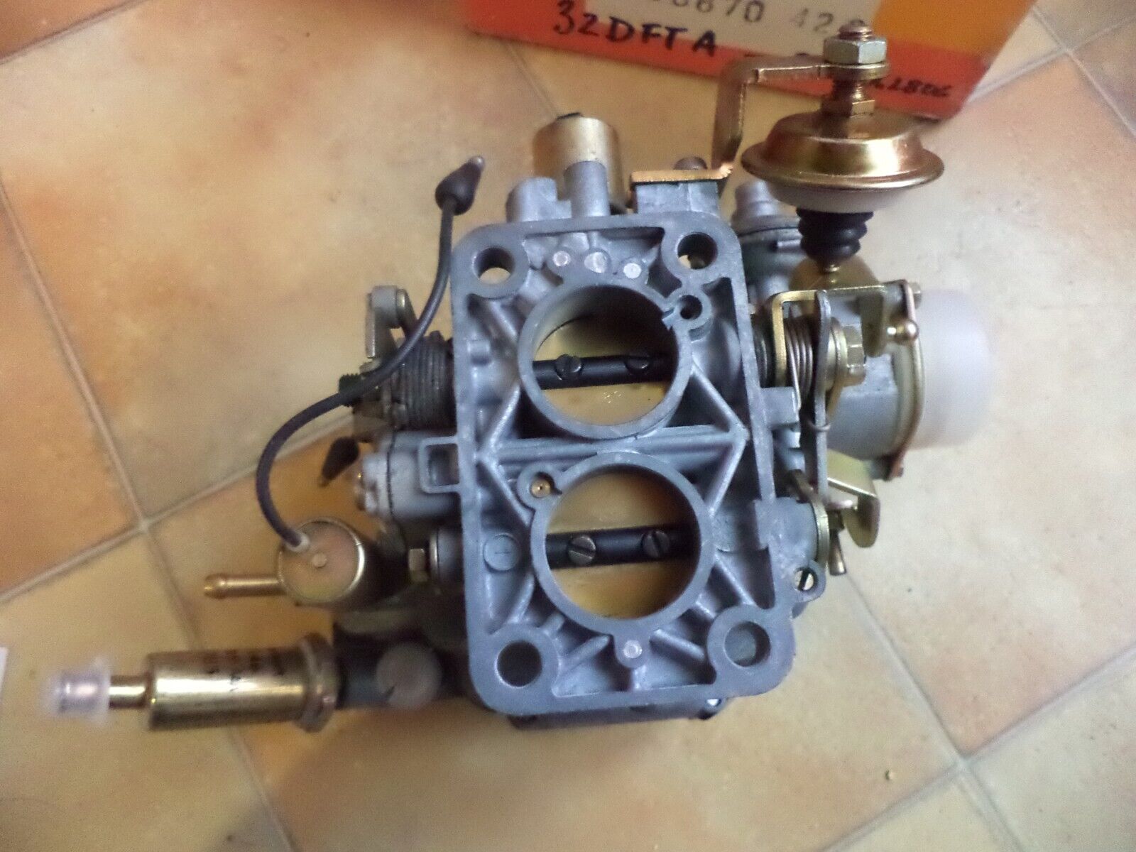 carburateur weber 32DFTA/B ford fiesta xr2 escort xr3 18870428 neuf n°1pm9 DPA86