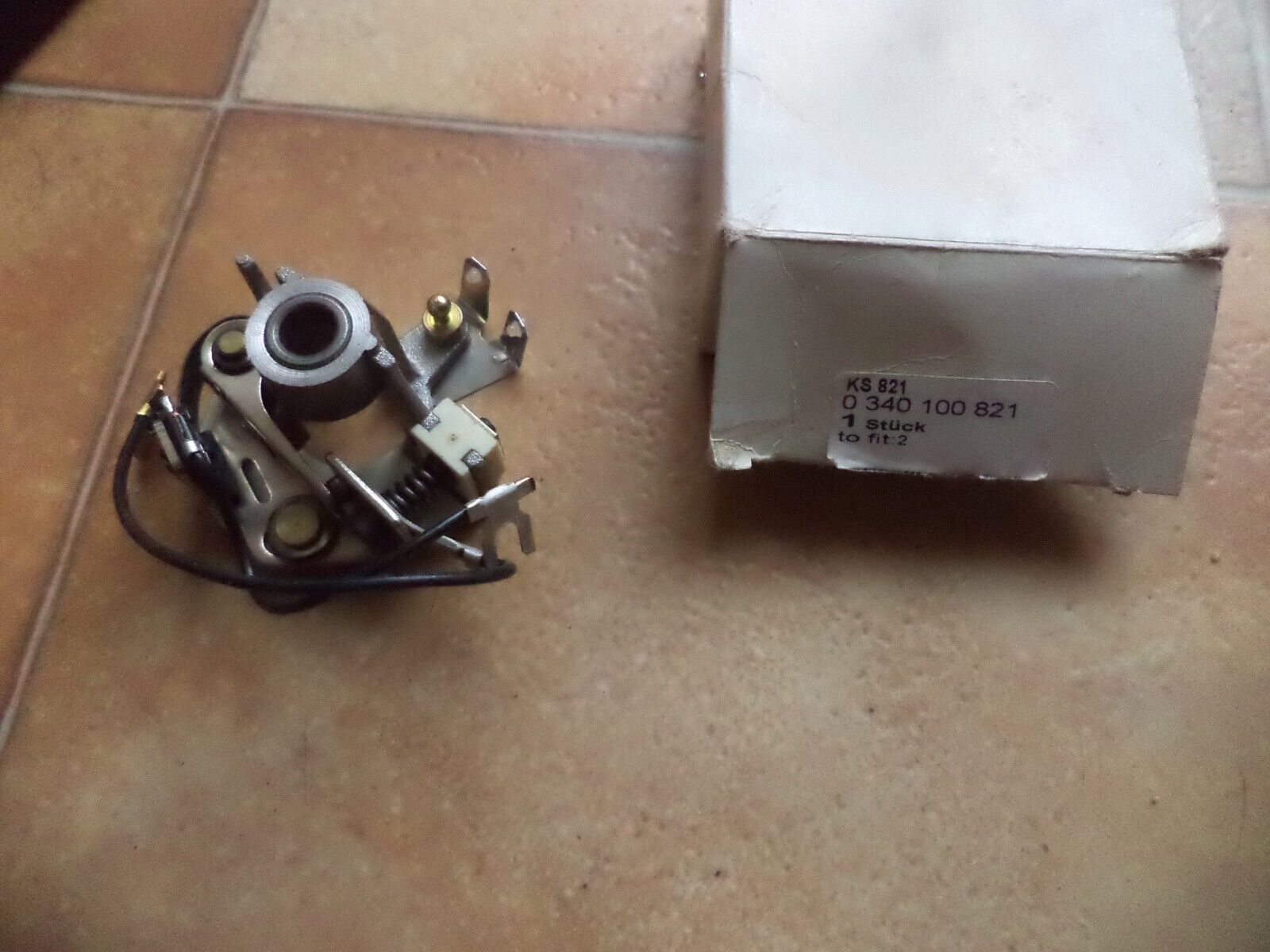 n°ce235 vis platine allumage renault r14 r20 delta dsb887C neuf DPA86