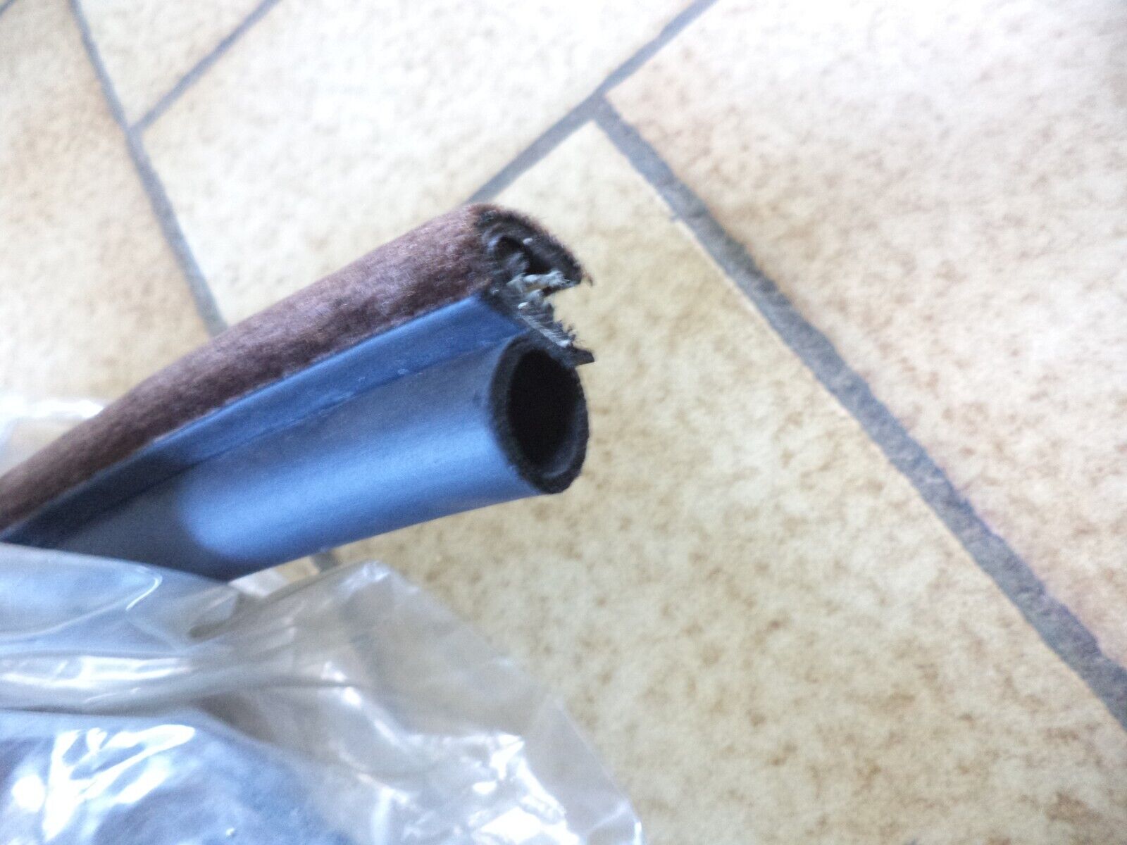 n°r104 lot joint porte av innocenti bertone de tomaso 554540322 neuf DPA86