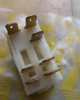 n°rt154 interrupteur warning renault 7700557581 neuf DPA86