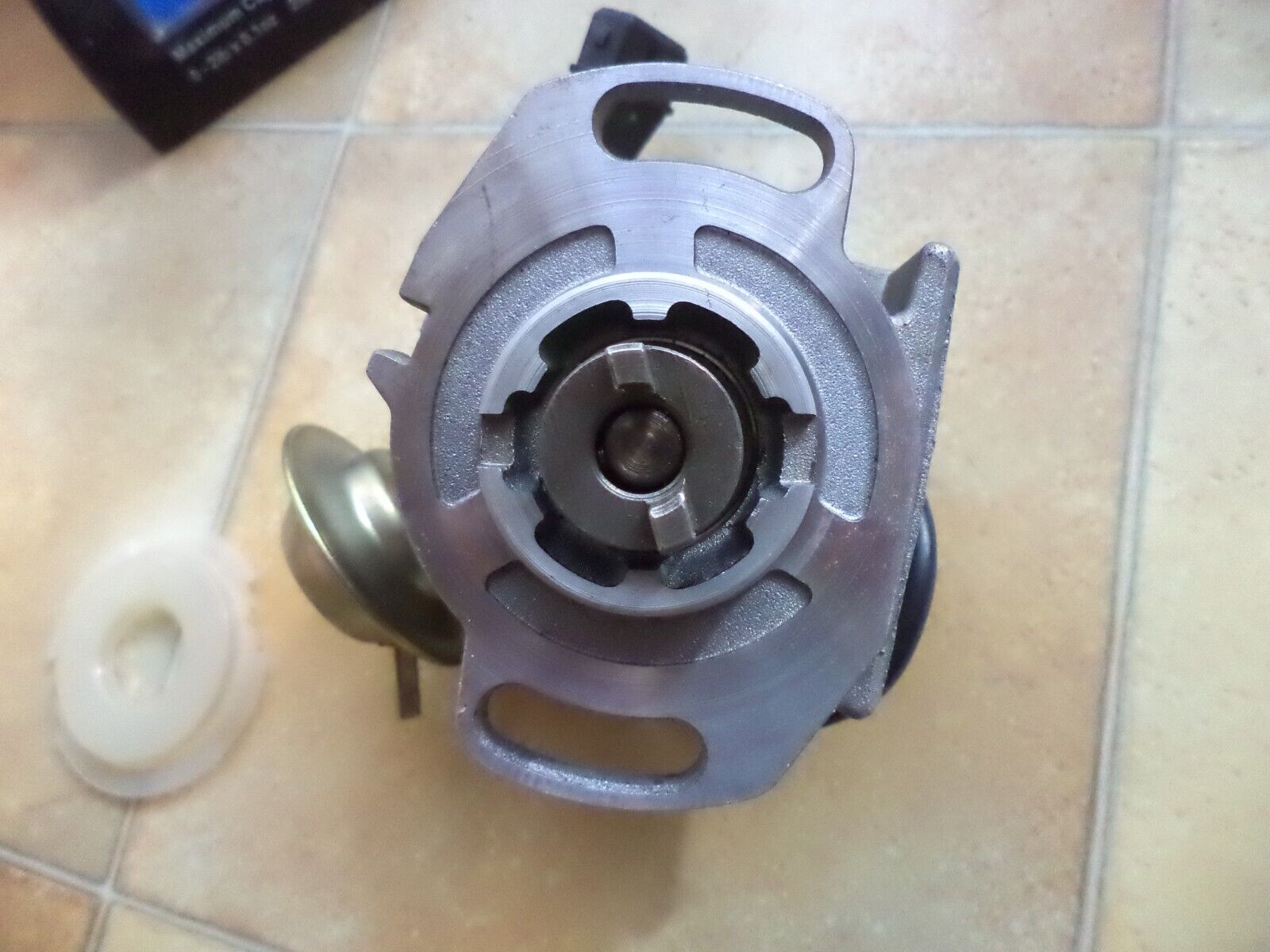 n°pb57 allumeur ducellier peugeot 305 2525587D DPA86