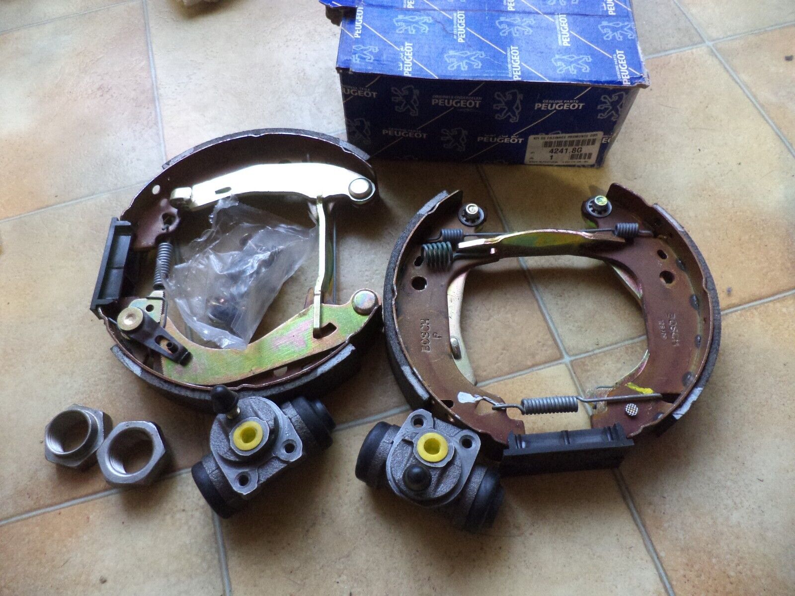 n°pb55 kit frein ar peugeot 106 bendix 42418g neuf DPA86