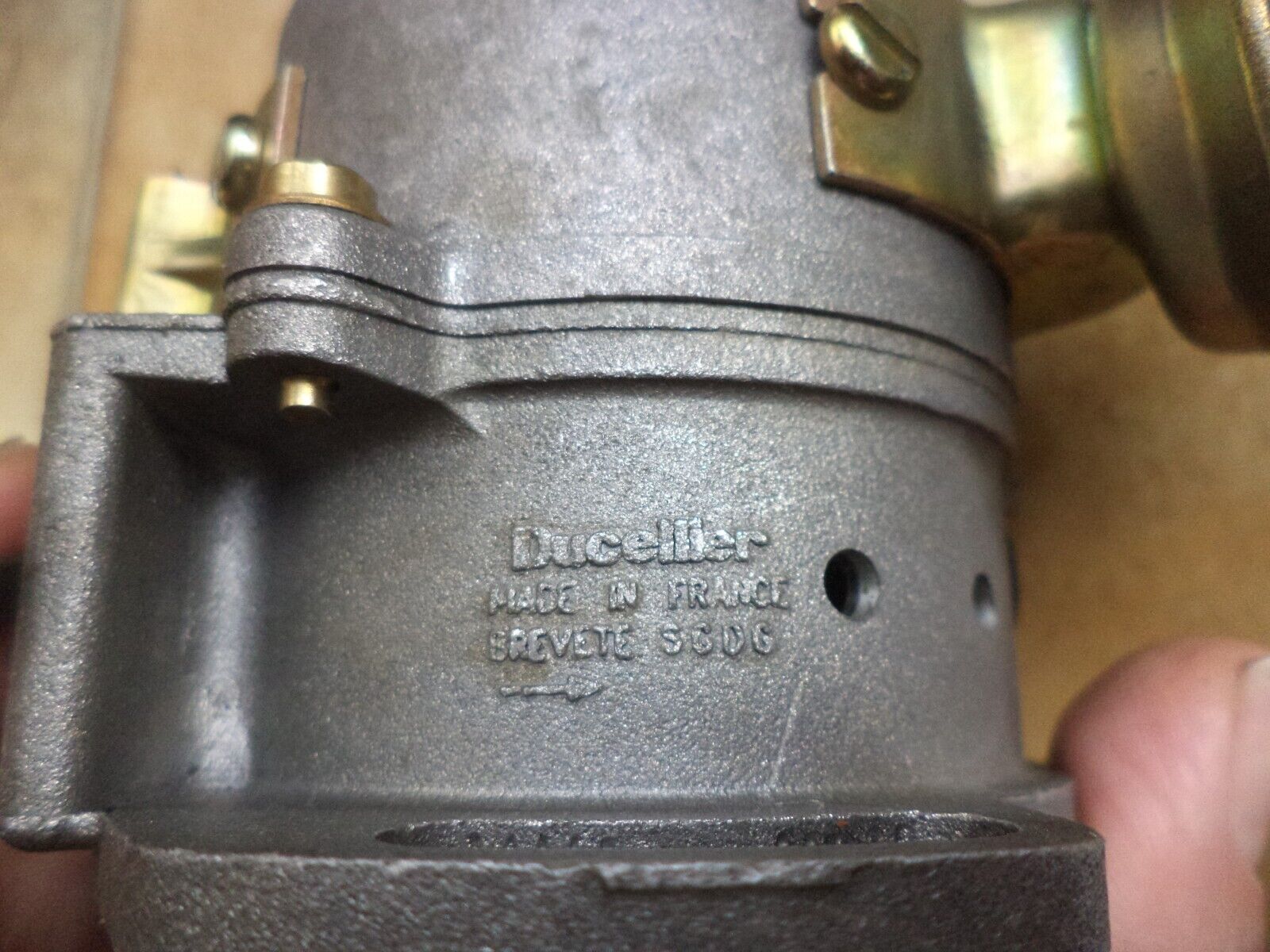 n°pb57 allumeur ducellier peugeot 305 2525587D DPA86
