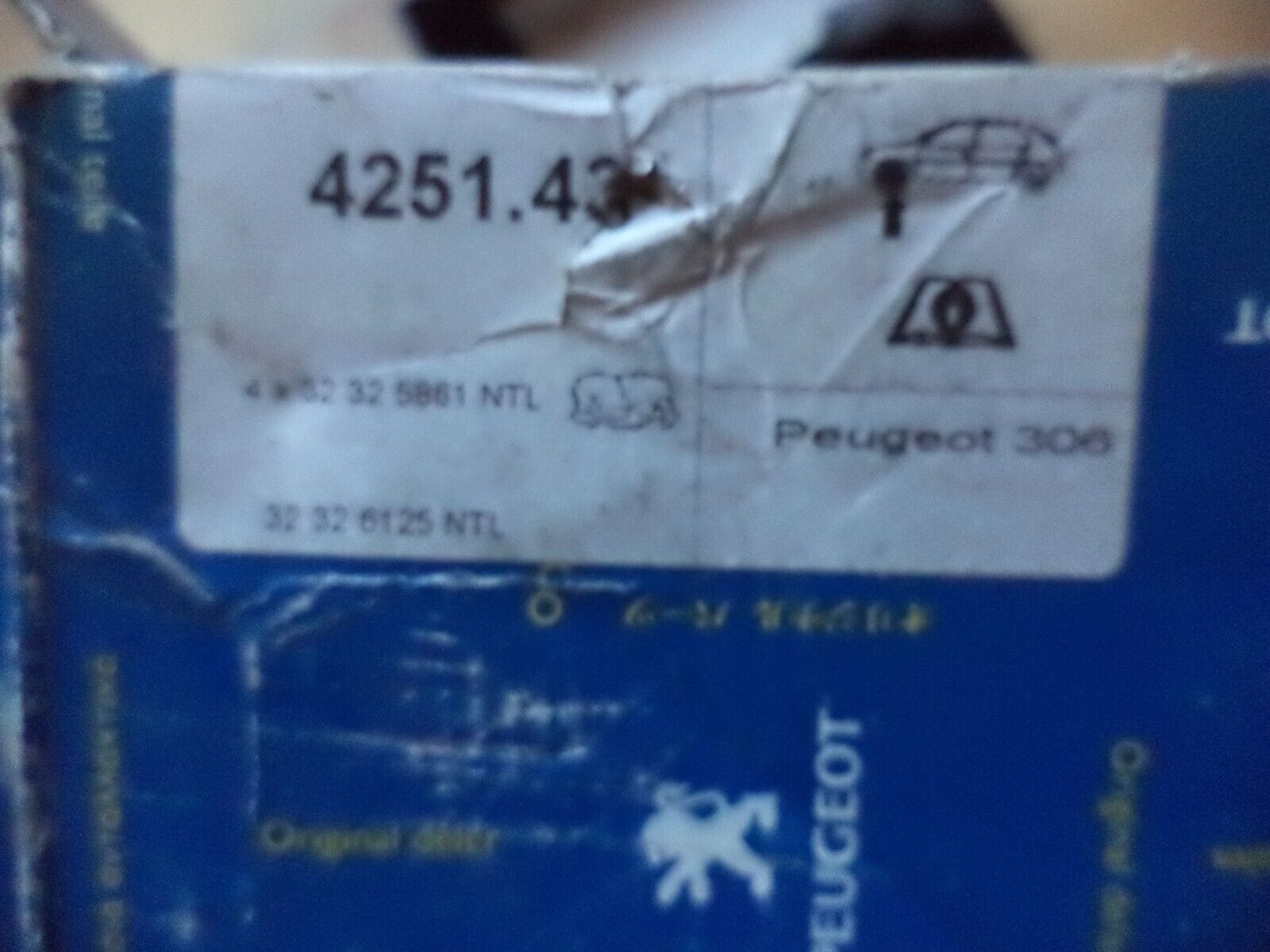 n°pb47 jeu plaquette av peugeot 405 425143 neuf DPA86