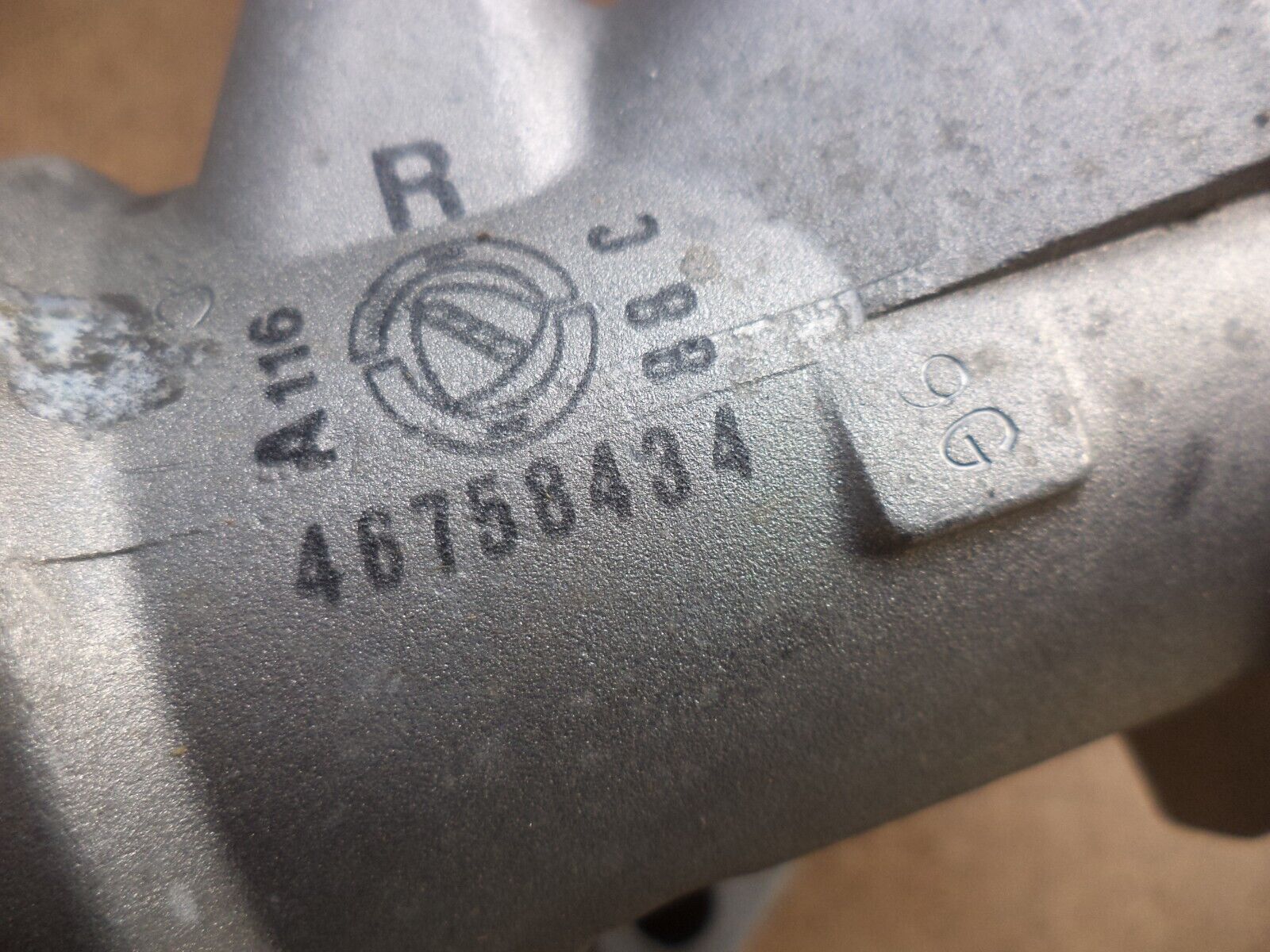 n°fc49 thermostat eau fiat punto 46758434 neuf DPA86