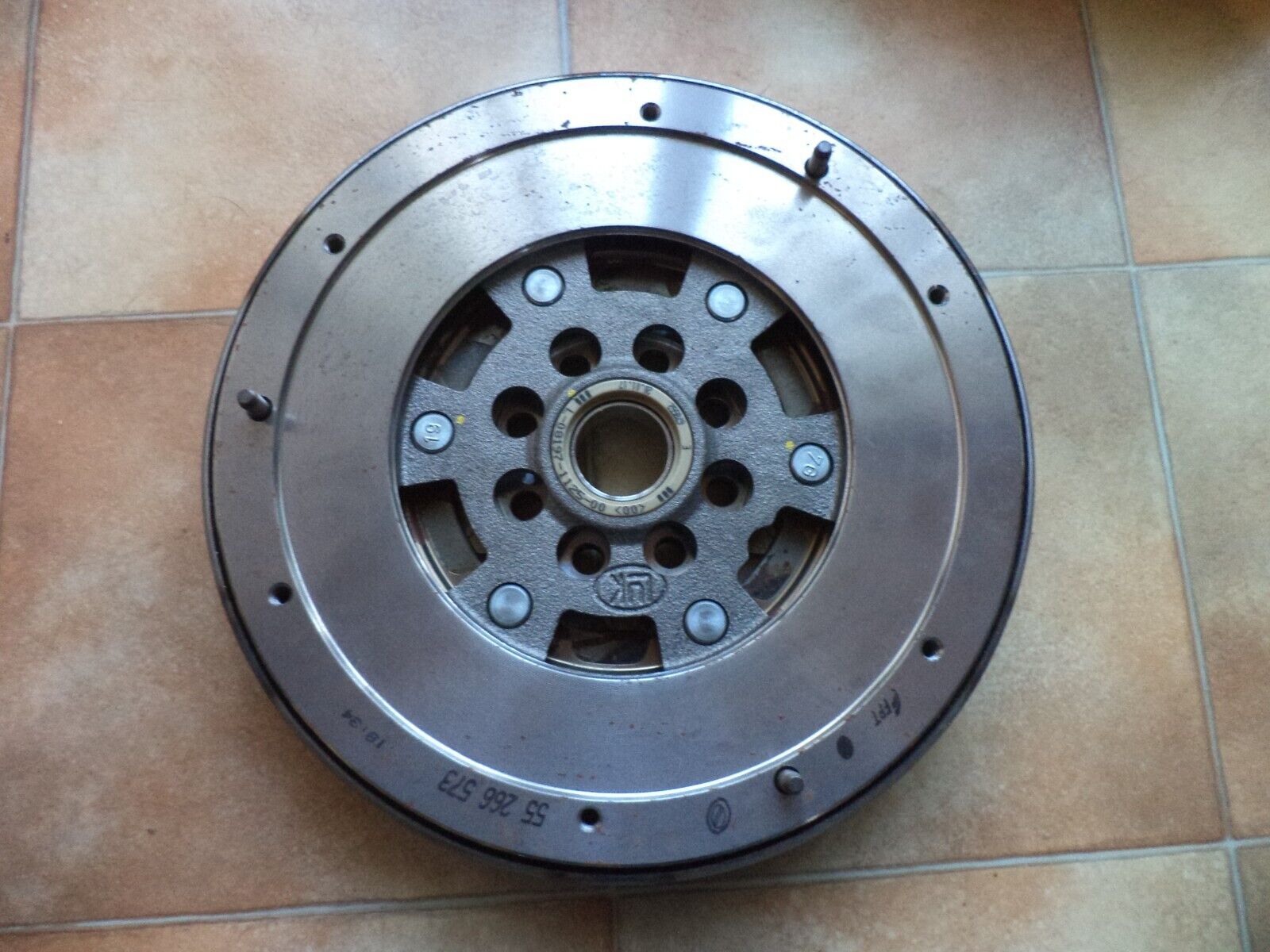 n°ac10 volant moteur bi masse fiat 500 panda mito 55266573 neuf DPA86