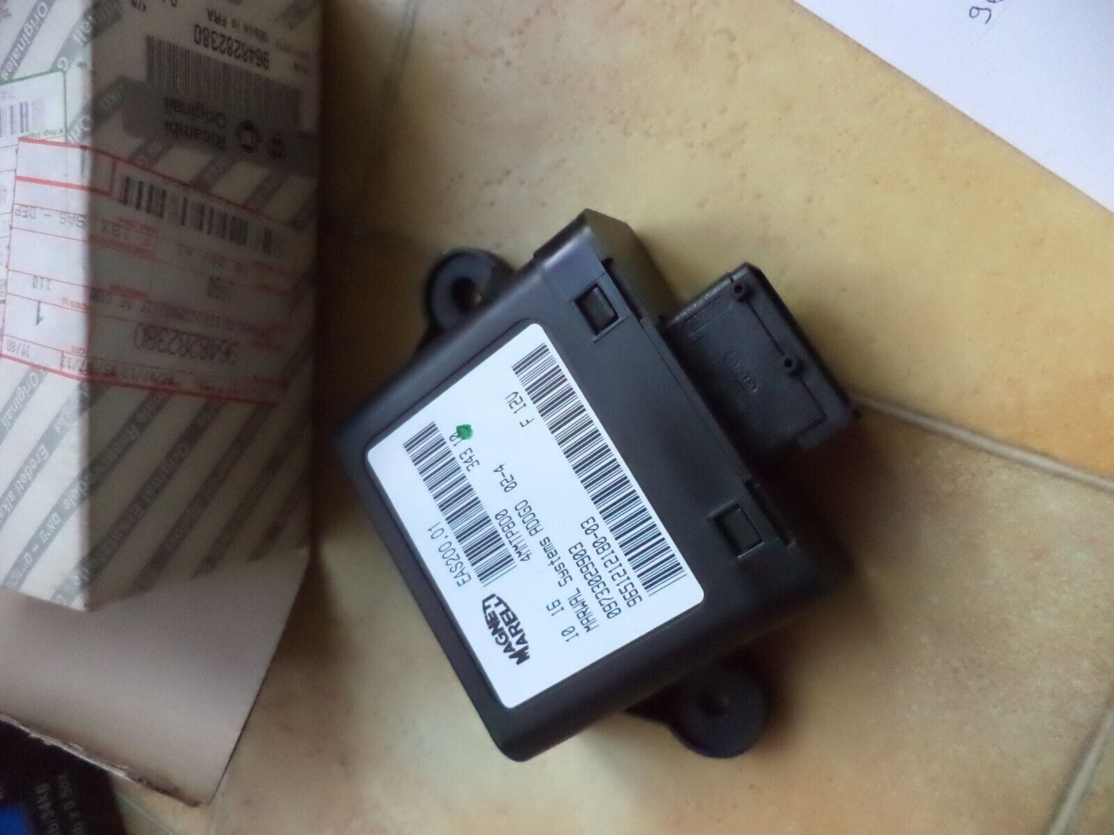 n°pb73 relais pompe carburant fiat ulysse 9651212180 neuf DPA86