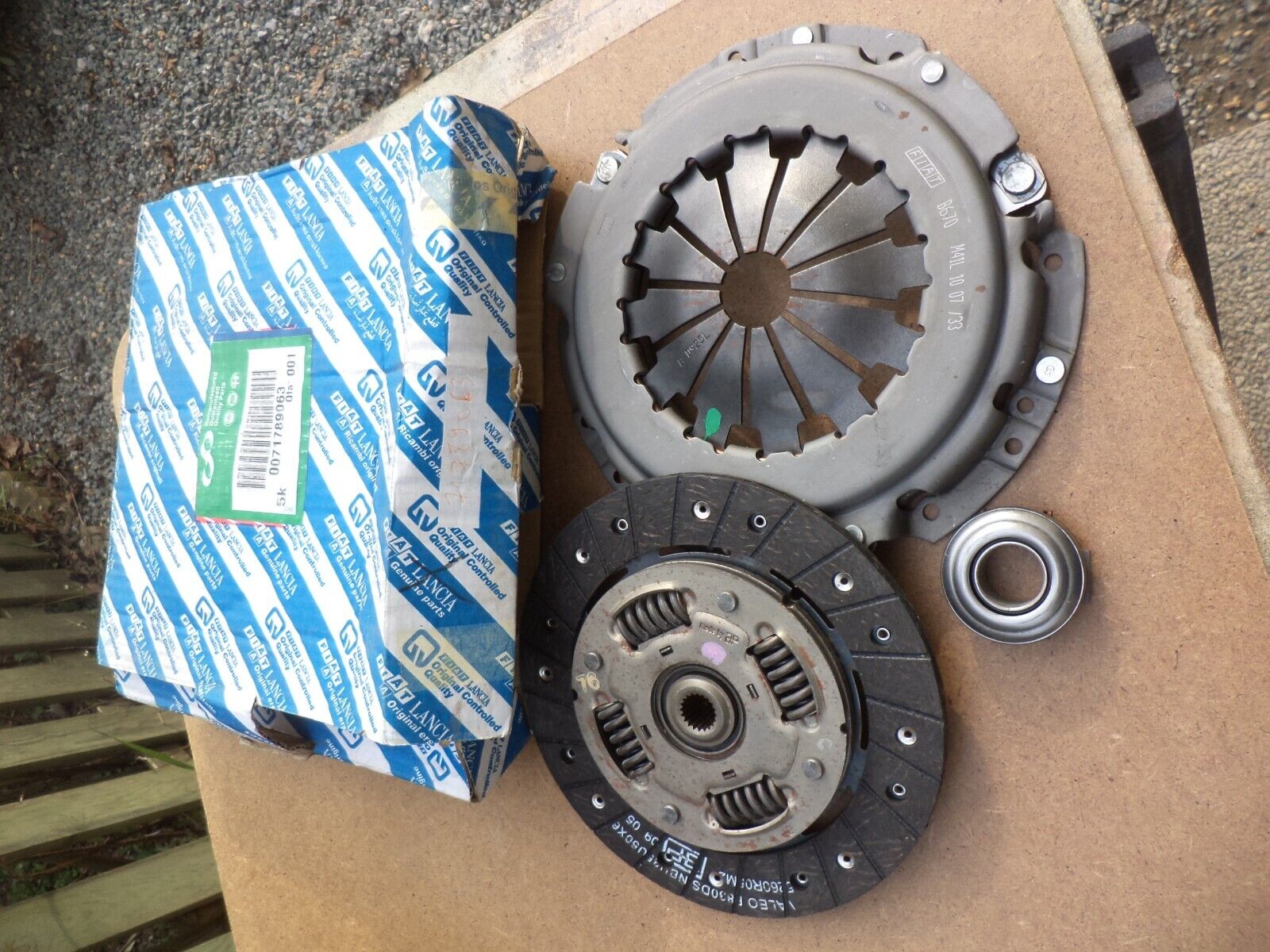 n°gd472 feu arriere britax 900250 neuf DPA86