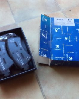 n°pb50 jeu plaquette av peugeot 206cc 306 425229 neuf DPA86