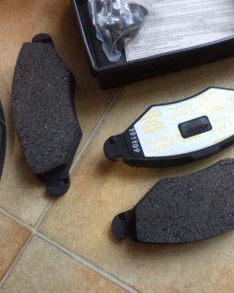 n°pb135 jeu plaquette av peugeot 306 206 cc 42548714 neuf DPA86