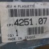 n°pb138 jeu plaquette av peugeot 405 425107 neuf DPA86