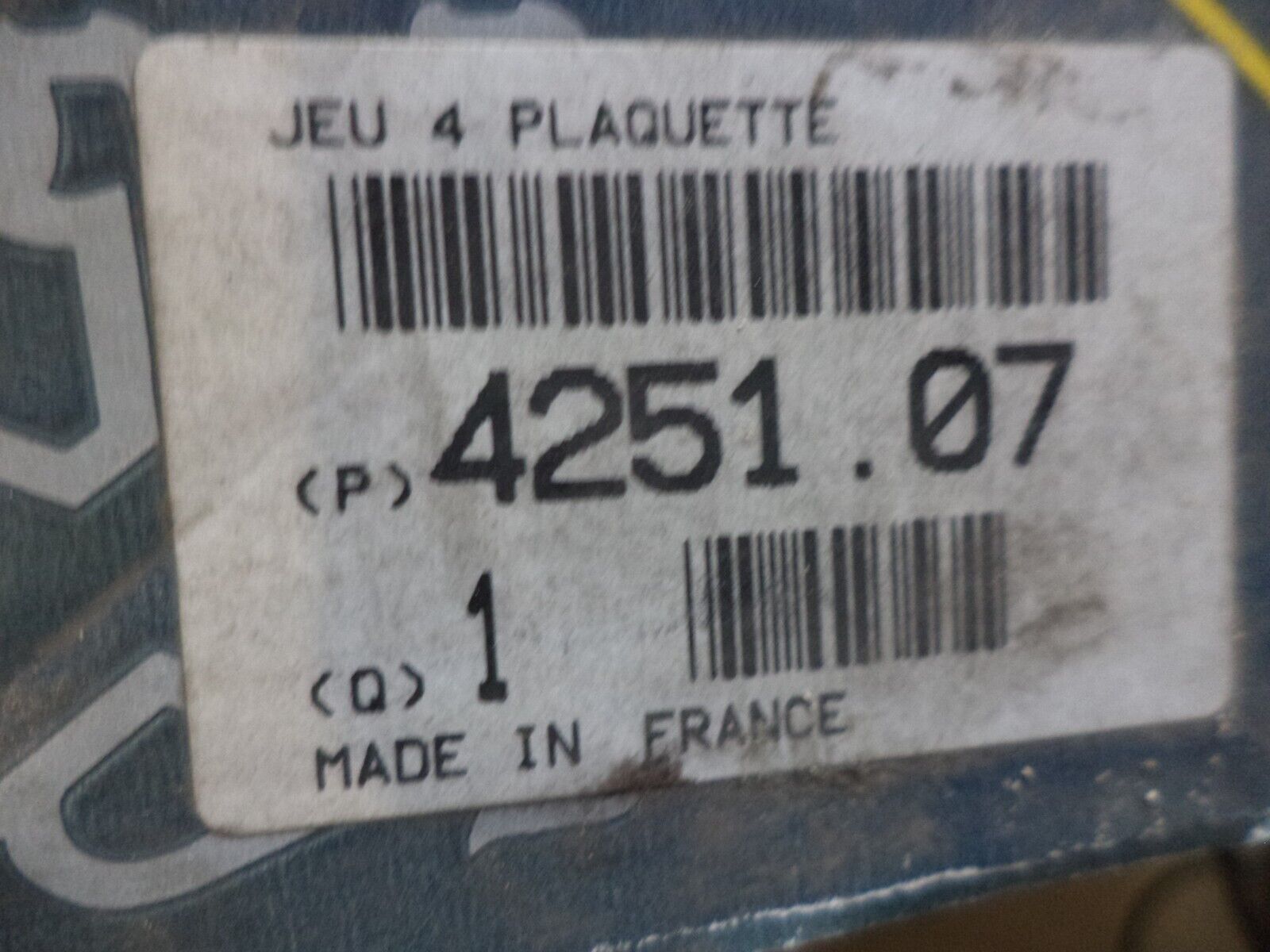 n°pb138 jeu plaquette av peugeot 405 425107 neuf DPA86