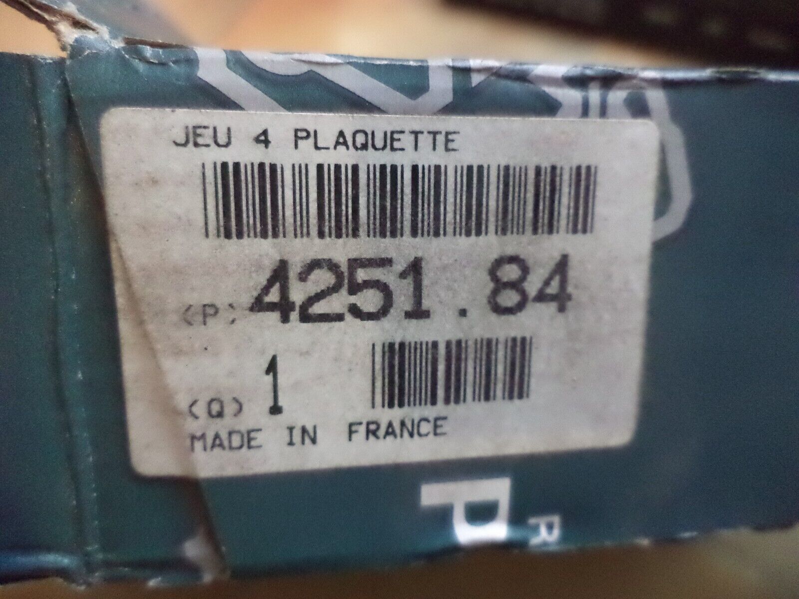 n°pb139 jeu plaquette av peugeot 605 xm 425184 neuf DPA86