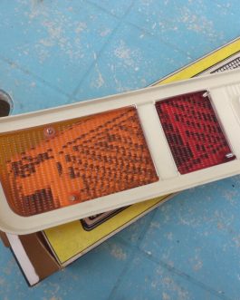 n°rt44 cabochon feu ard renault r16 8076D cibie neuf
