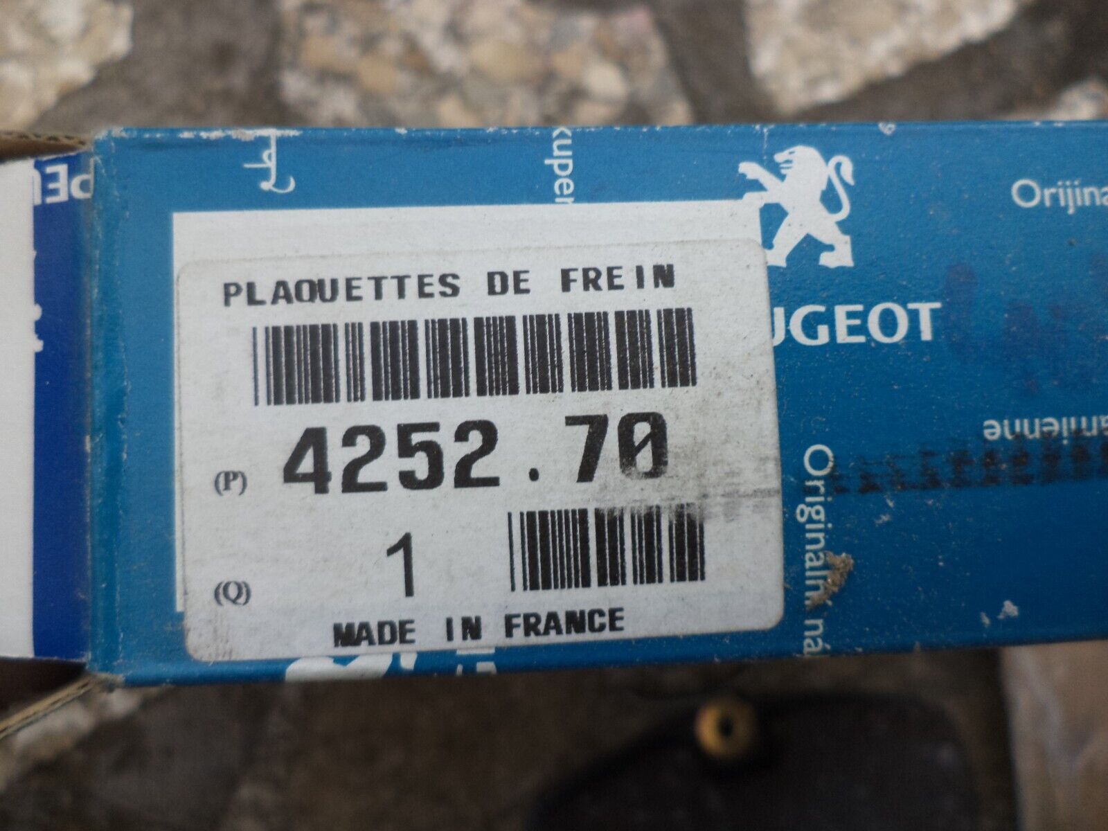 n°pb215 jeu plaquette av peugeot 405 425270 neuf DPA86
