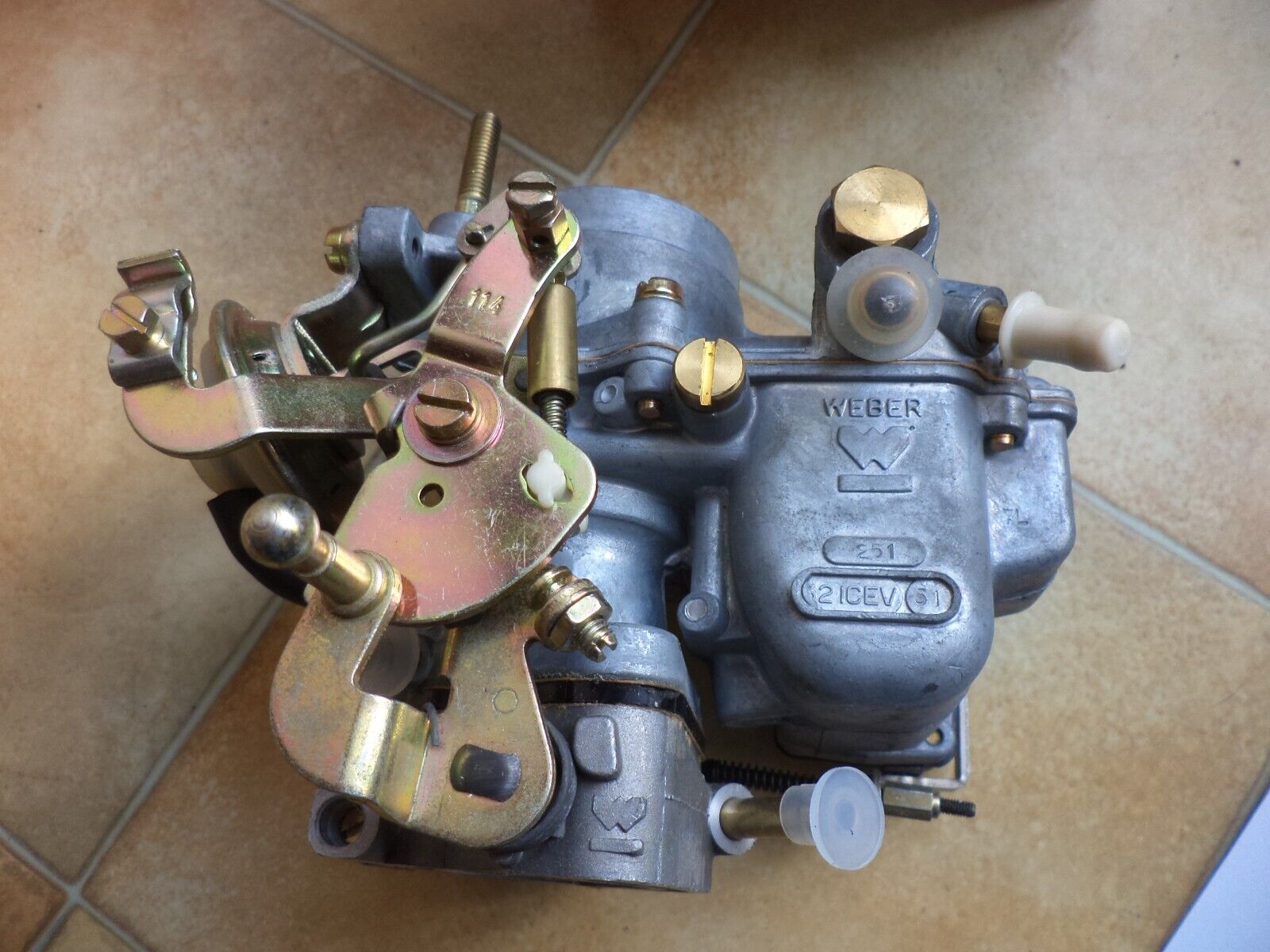 carburateur weber 32ICEV51/251 fiat uno 15270214 neuf n°1pm19 DPA86
