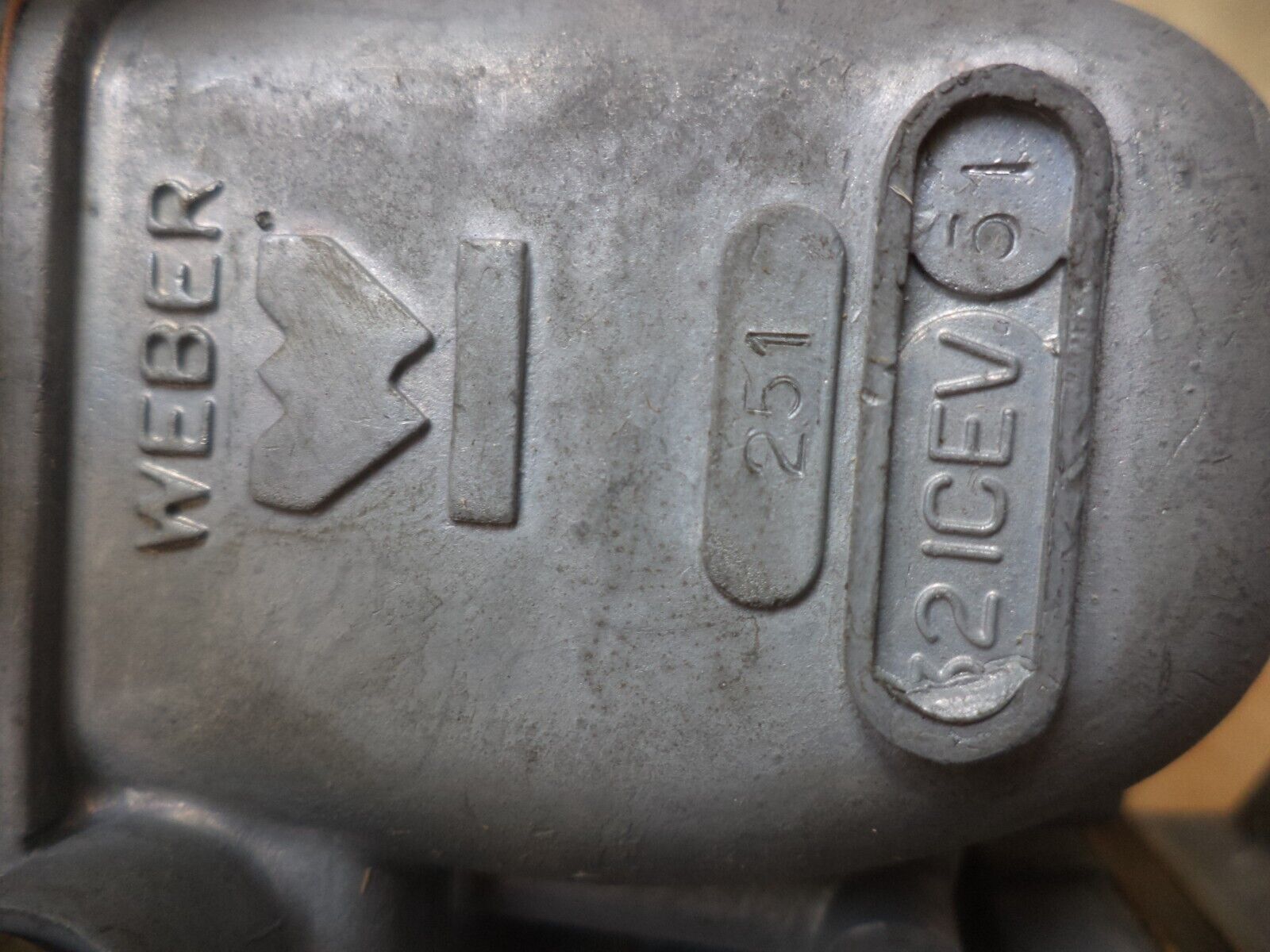 carburateur weber 32ICEV51/251 fiat uno 15270214 neuf n°1pm19 DPA86