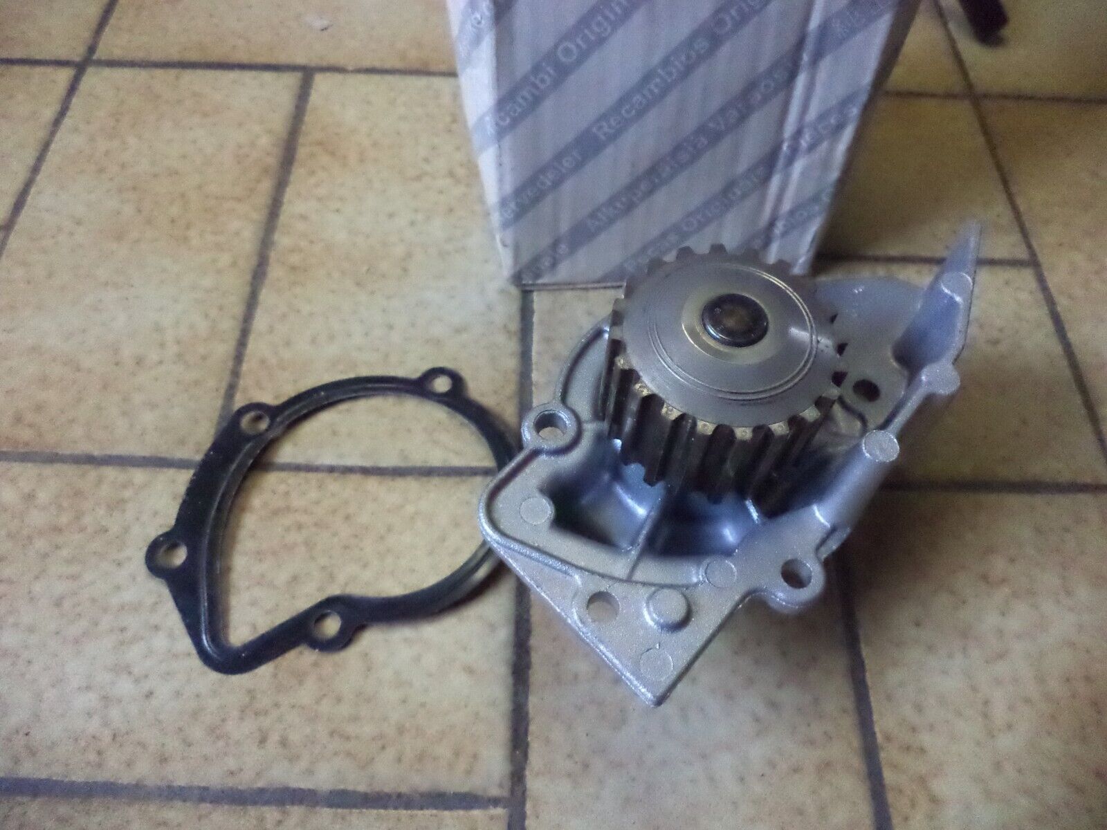 n°fc13 support moteur ar fiat punto ypsilon 46552759 neuf DPA86