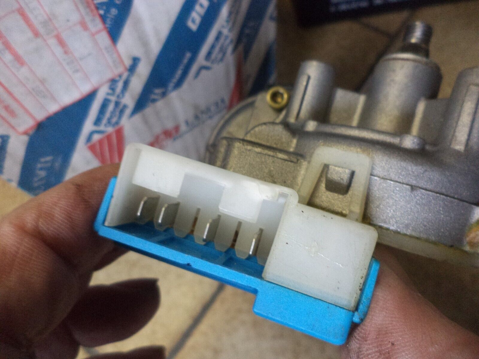 n°fc18 moteur essuie glace fiat palio 9949140 neuf DPA86