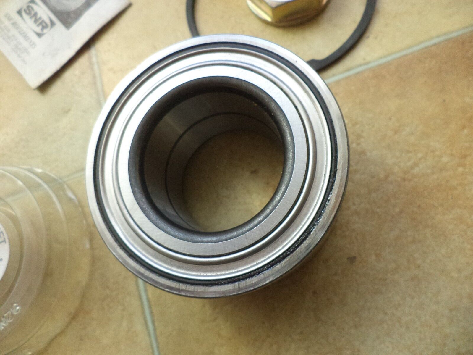 n°pb81 roulement roue av citroen c6 c5 ds4 335085 neuf DPA86