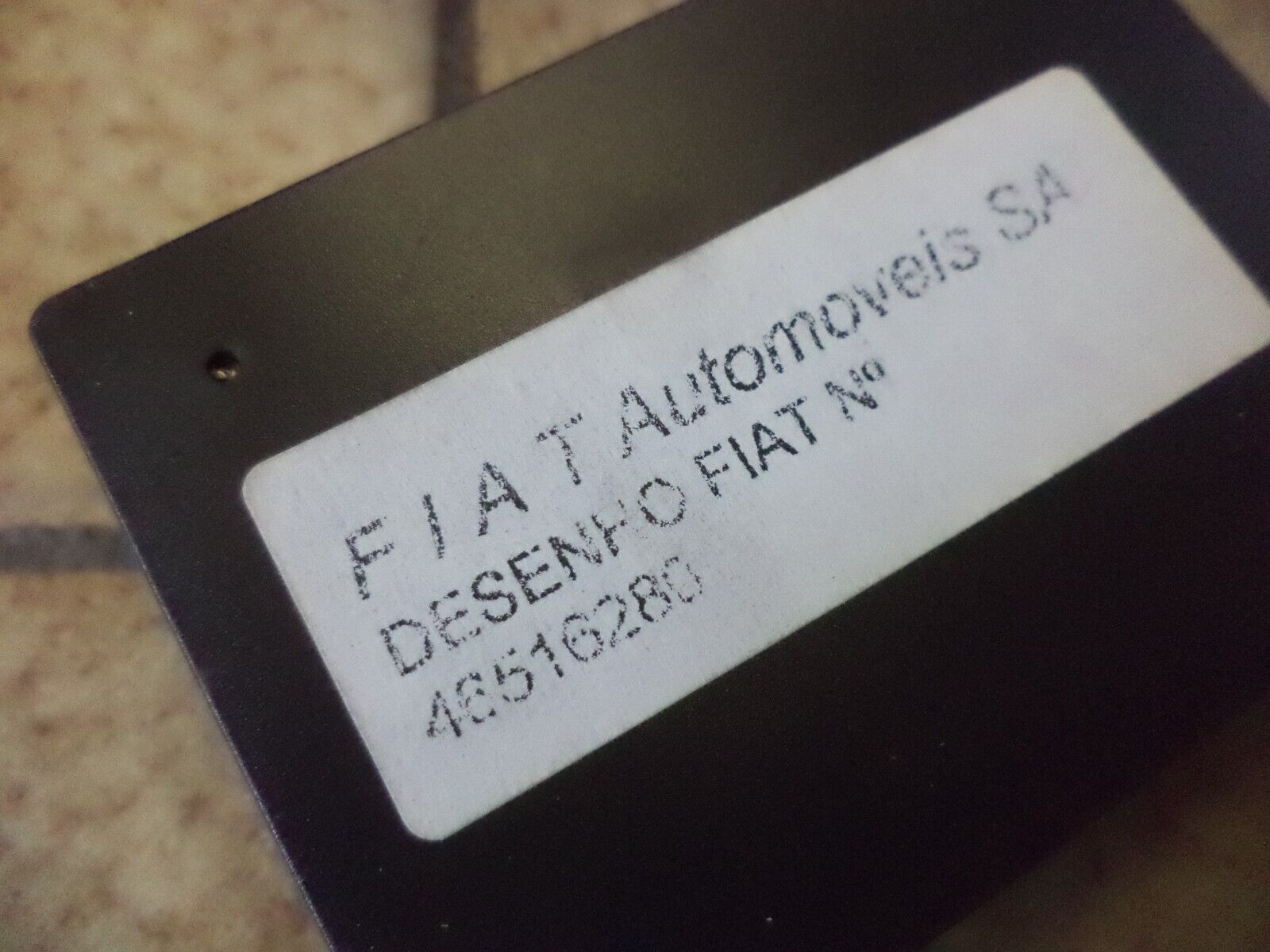 n°fc24 pendule horloge fiat palio 46516280 neuve DPA86