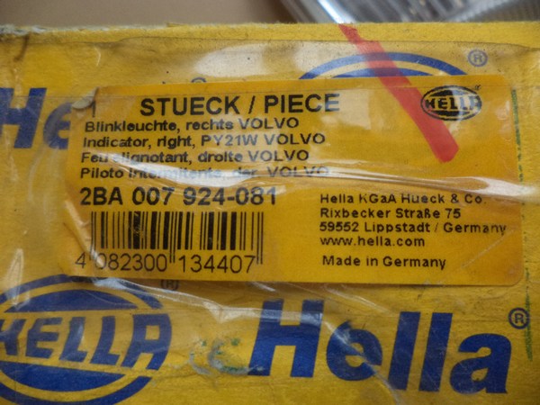n°he24 clignotant volvo S40 V40 avant droit hella neuf DPA86