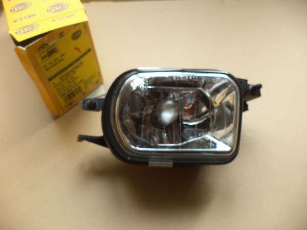 n°he26 cabochon clignotant gauche mercedes T2 309 406 407 508 608 hella neuf n°he26 cabochon clignotant gauche mercedes T2 309 406 407 508 608 hella neuf DPA86