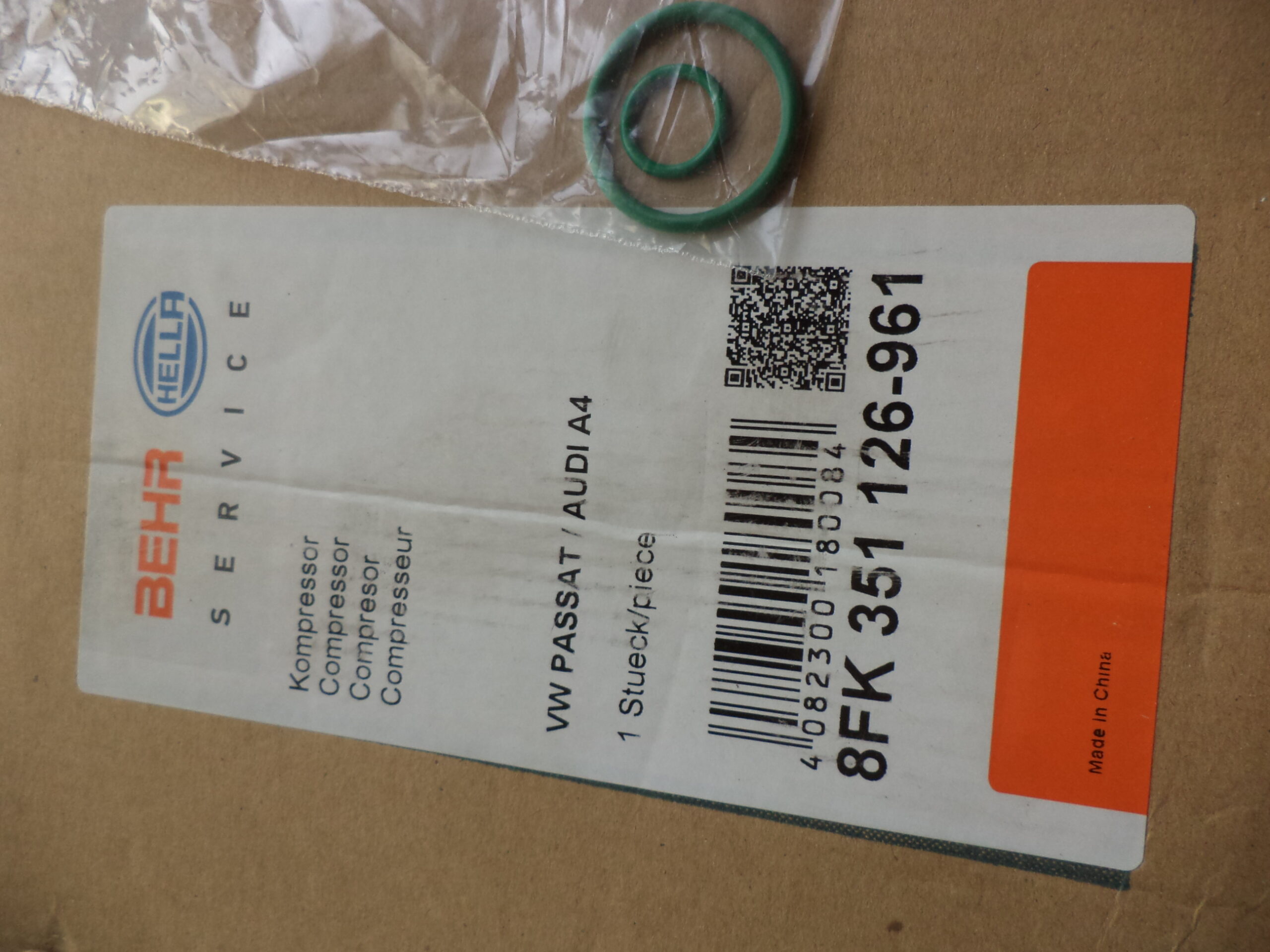n°he12 compresseur climatisation skoda superb VW passat B5 8fk351126961 neuf DPA86