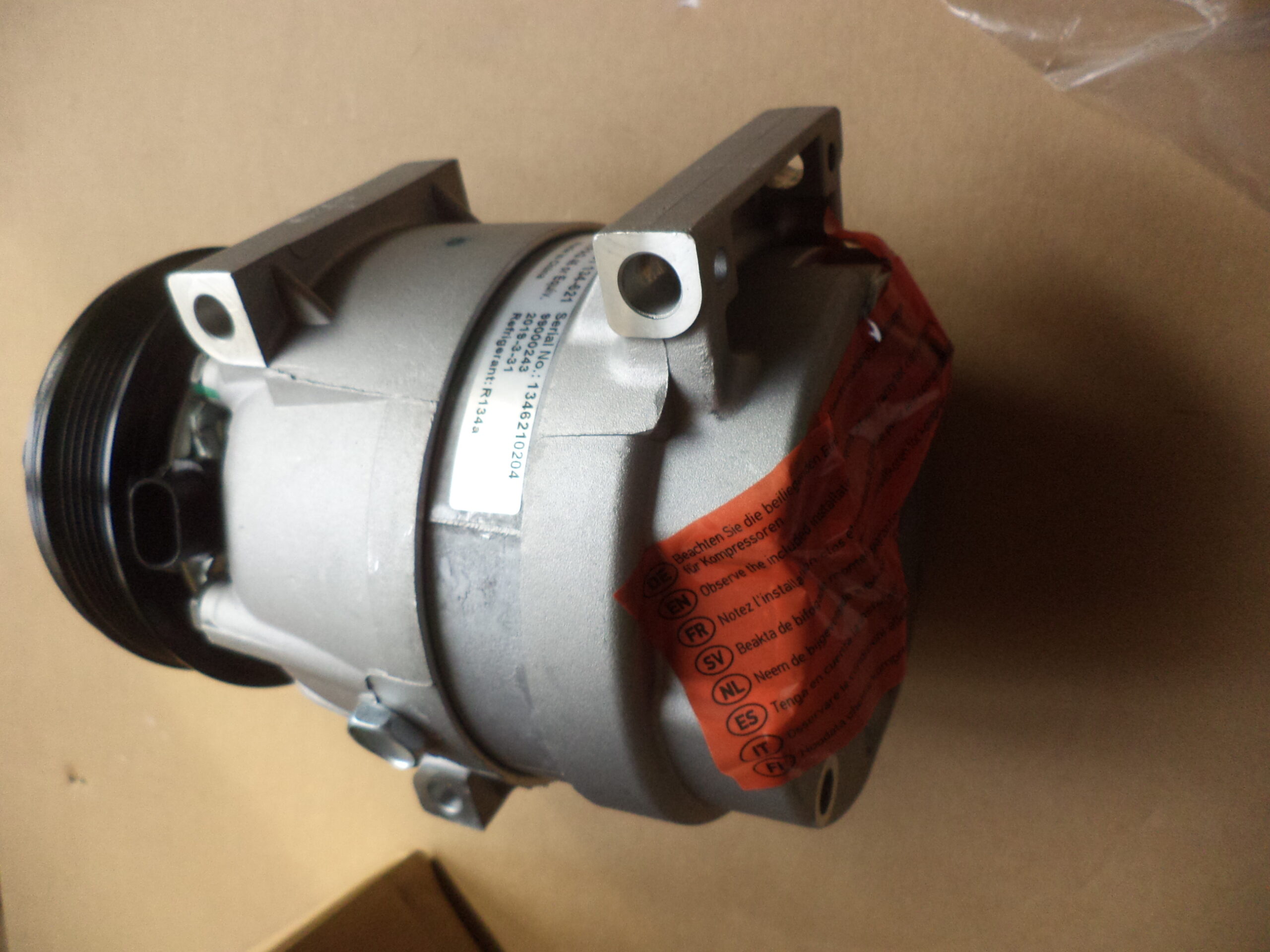 n°he3 compresseur climatisation opel zafira B astra H 8fk351135811 neuf n°he3 compresseur climatisation opel zafira B astra H 8fk351135811 neuf DPA86